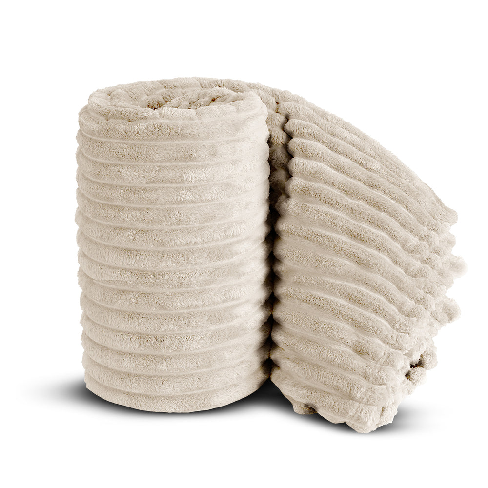 Velosso Ivory Super Chunky Cord Faux Mink Blanket