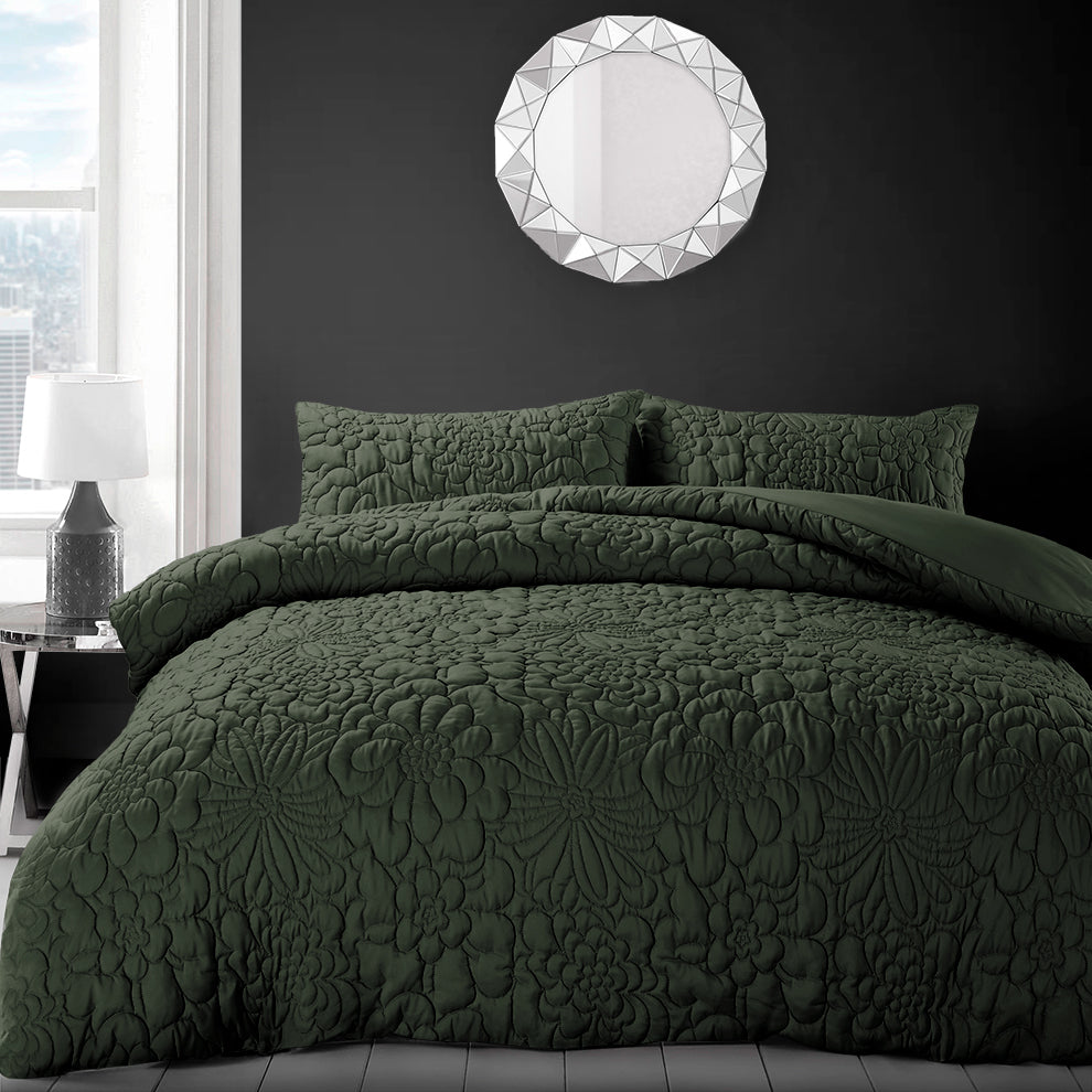 Velosso Alini Olive Green Quilted Floral Duvet Cover & Pillowcase Set