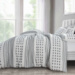 Intimates Arlo Tufted White Duvet Cover & Pillowcase Set